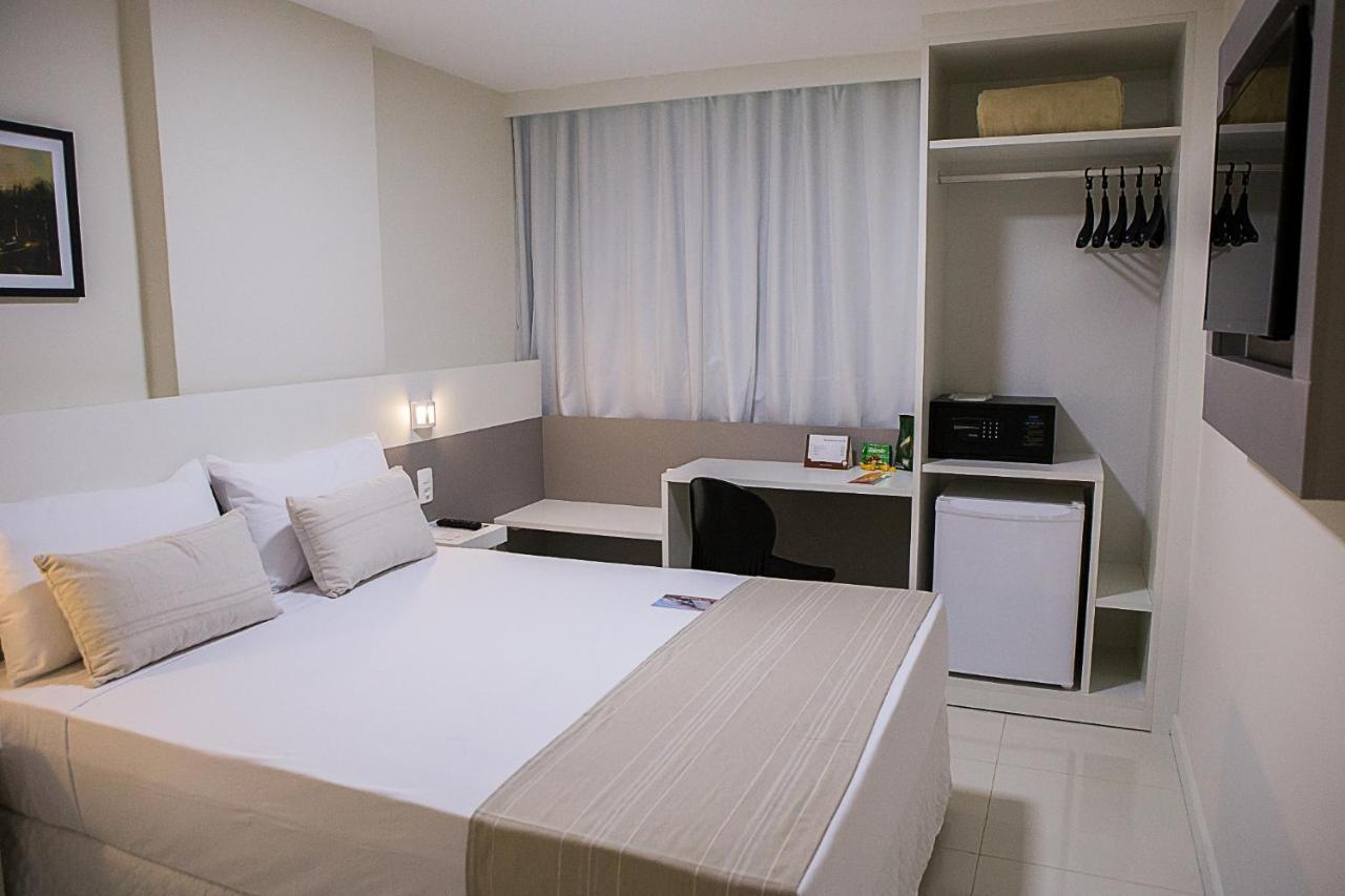 Bristol Easy Uba Hotel ภายนอก รูปภาพ