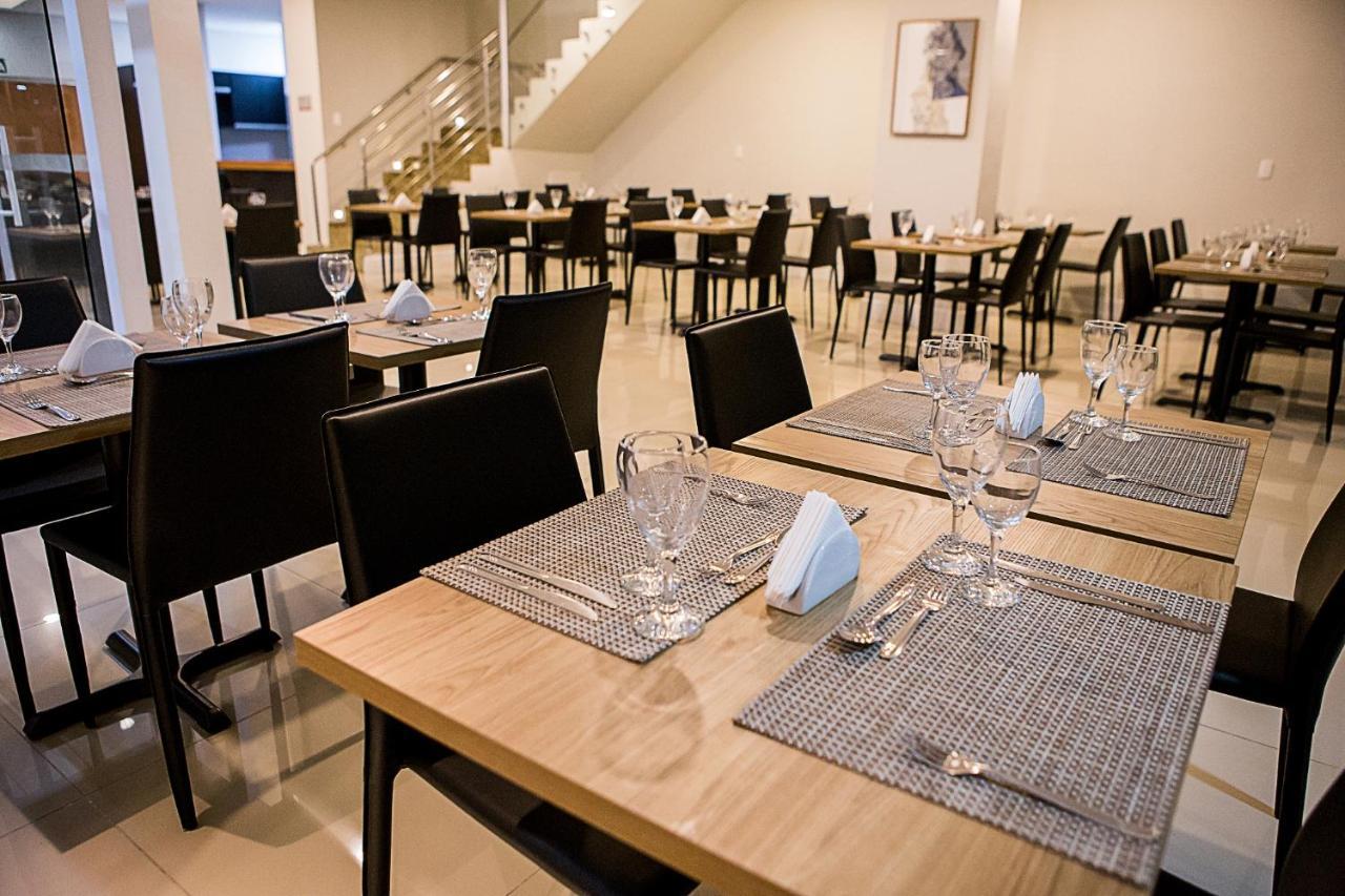 Bristol Easy Uba Hotel ภายนอก รูปภาพ