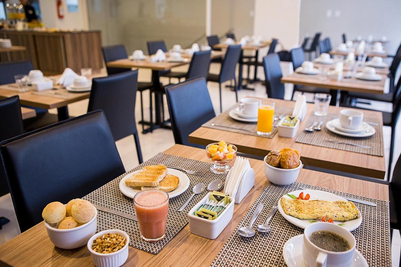 Bristol Easy Uba Hotel ภายนอก รูปภาพ