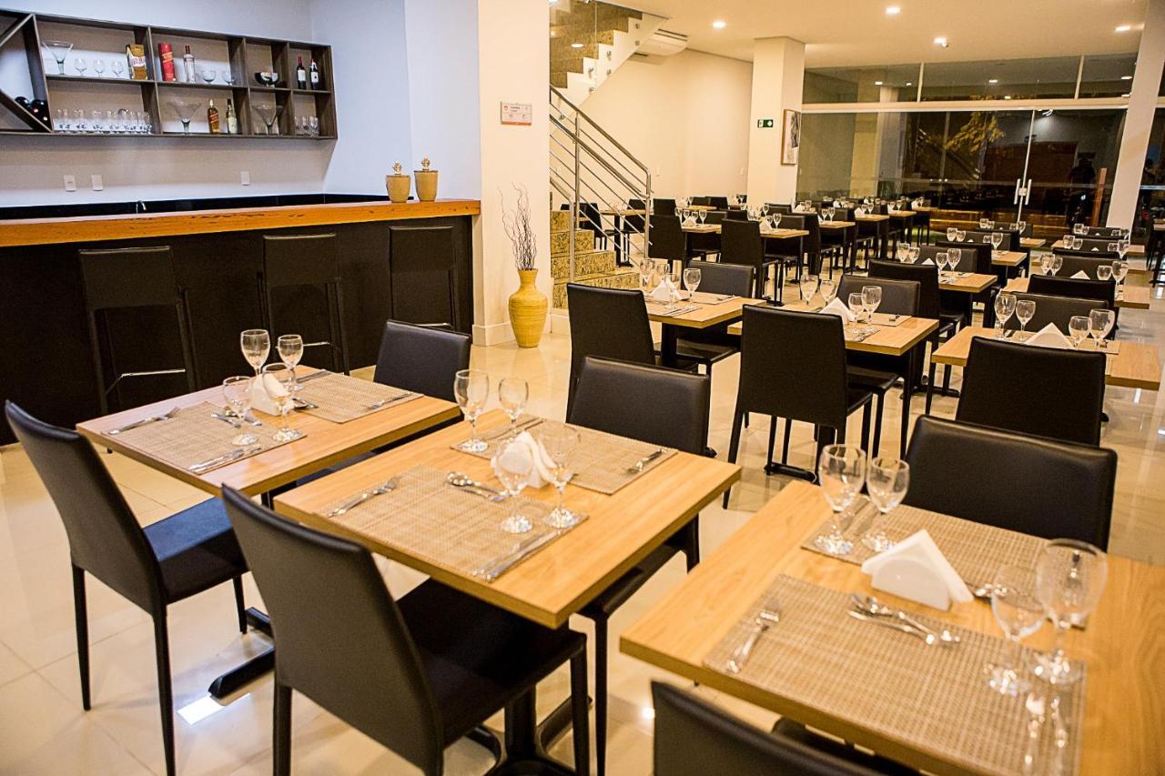 Bristol Easy Uba Hotel ภายนอก รูปภาพ